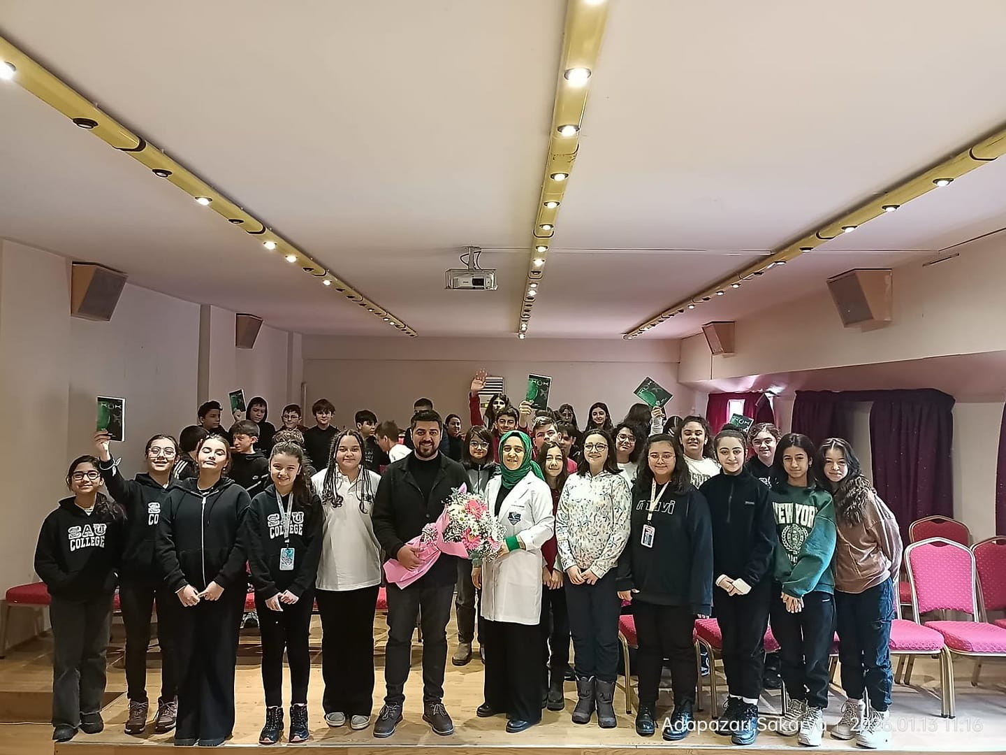 Yazar Gökhan Yaman, SAÜ Vakfı Özel Ortaokulu 7. Sınıf Öğrencileriyle Buluştu